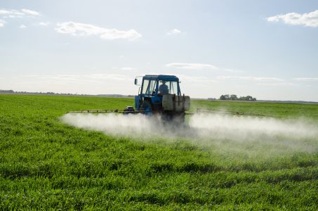 Pesticides et Distances d’épandage: Les Sages sanctionnent une concertation locale biaisée – L’UFC-Que Choisir de Saône-et-Loire interpelle le Préfet et le Président de la Chambre d’agriculture